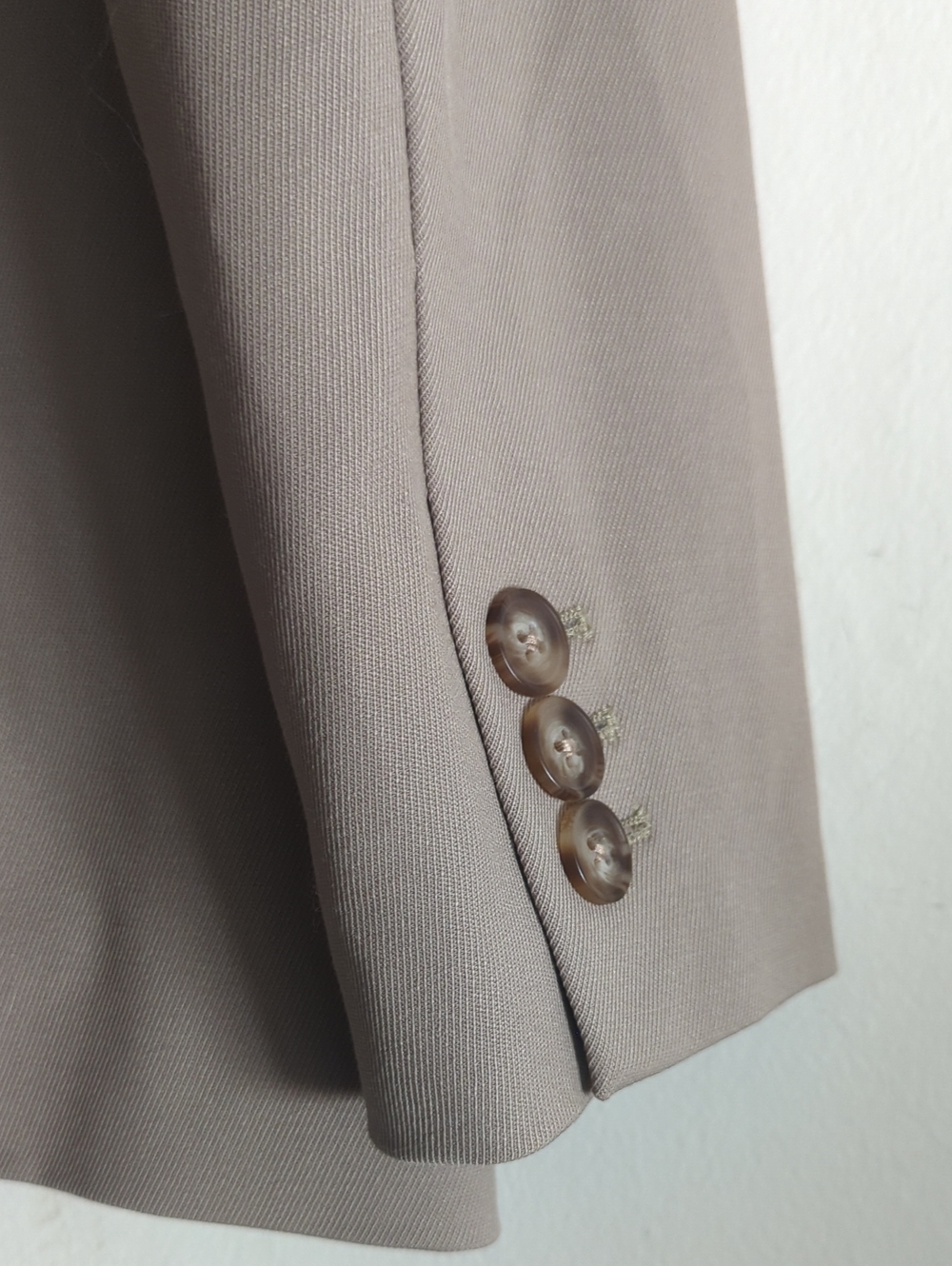 BABATON ATELIER Women’s Taupe Blazer Jacket - Picture 9 of 12